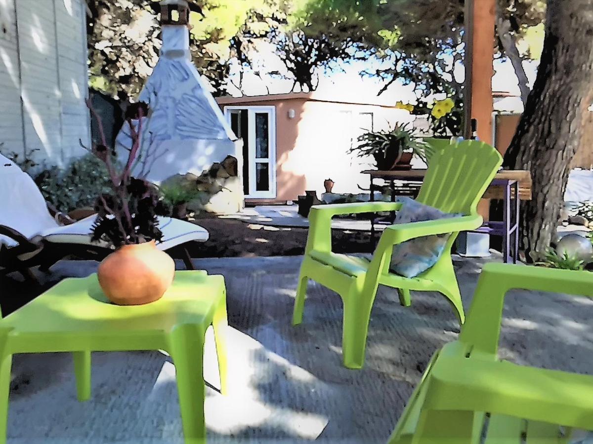 Ziu Angelinu Ad Un Passo Dal Mare Villa Porto Pino Exterior photo